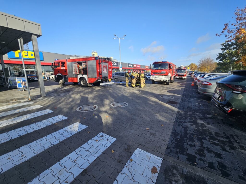 Strażacy podczas ćwiczeń ratowniczych w Kwidzynie